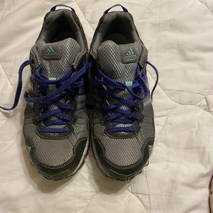 Adidas ladies athletic shoes